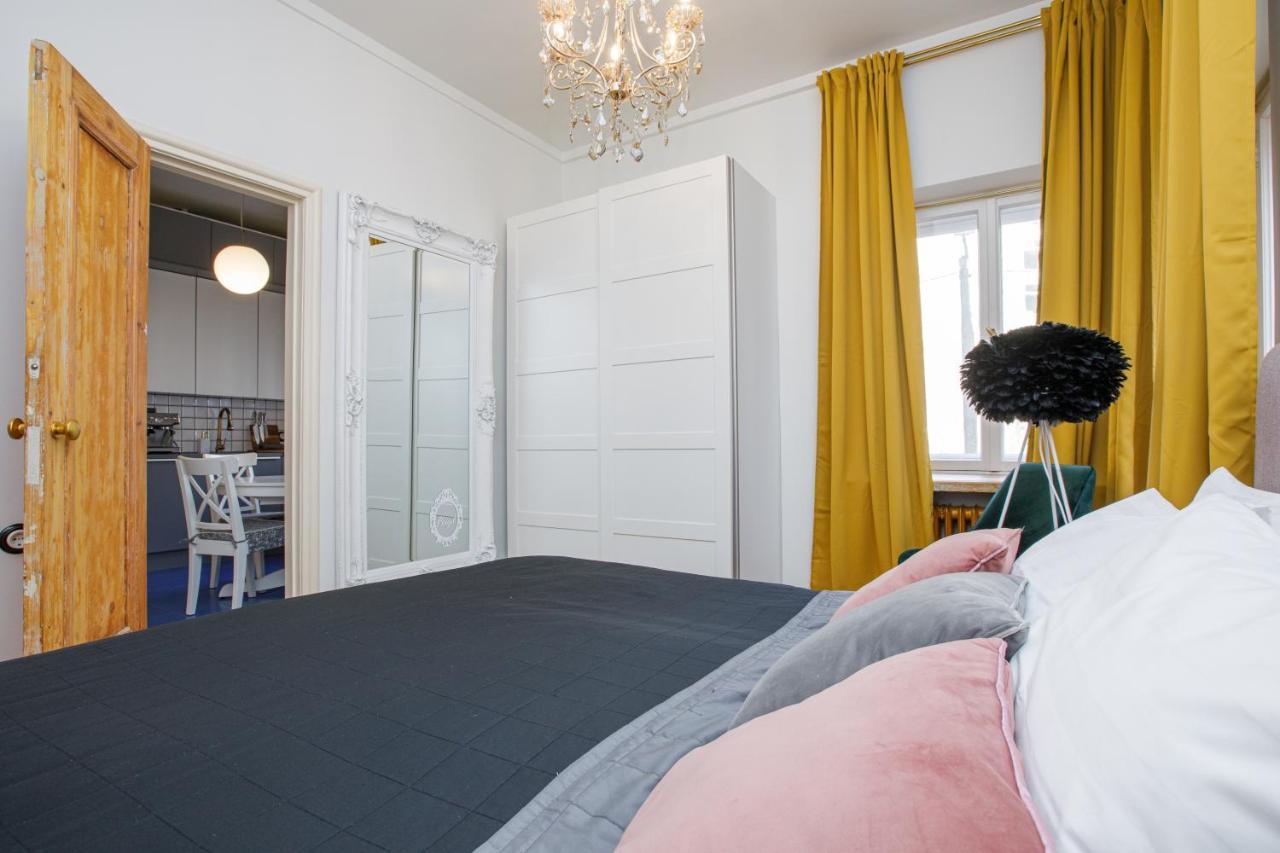Apartment Peegel In City Center Free Parking Tallinn Exterior photo