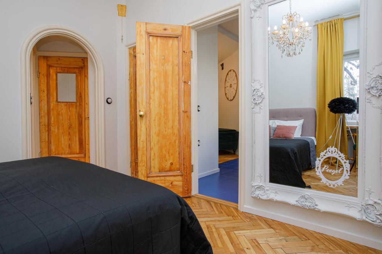 Apartment Peegel In City Center Free Parking Tallinn Exterior photo