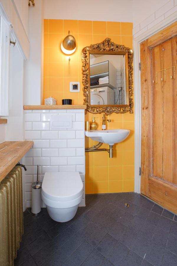 Apartment Peegel In City Center Free Parking Tallinn Exterior photo