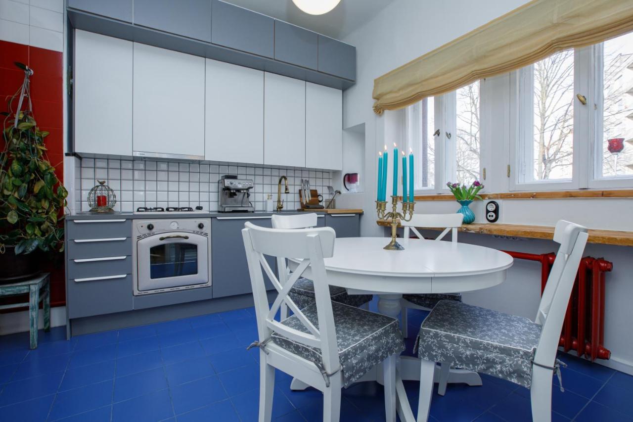 Apartment Peegel In City Center Free Parking Tallinn Exterior photo